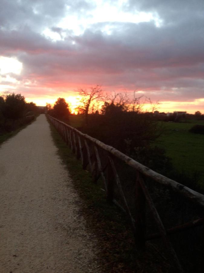 オストゥーニ Borgo Trulli 1789 Bed & Breakfast エクステリア 写真