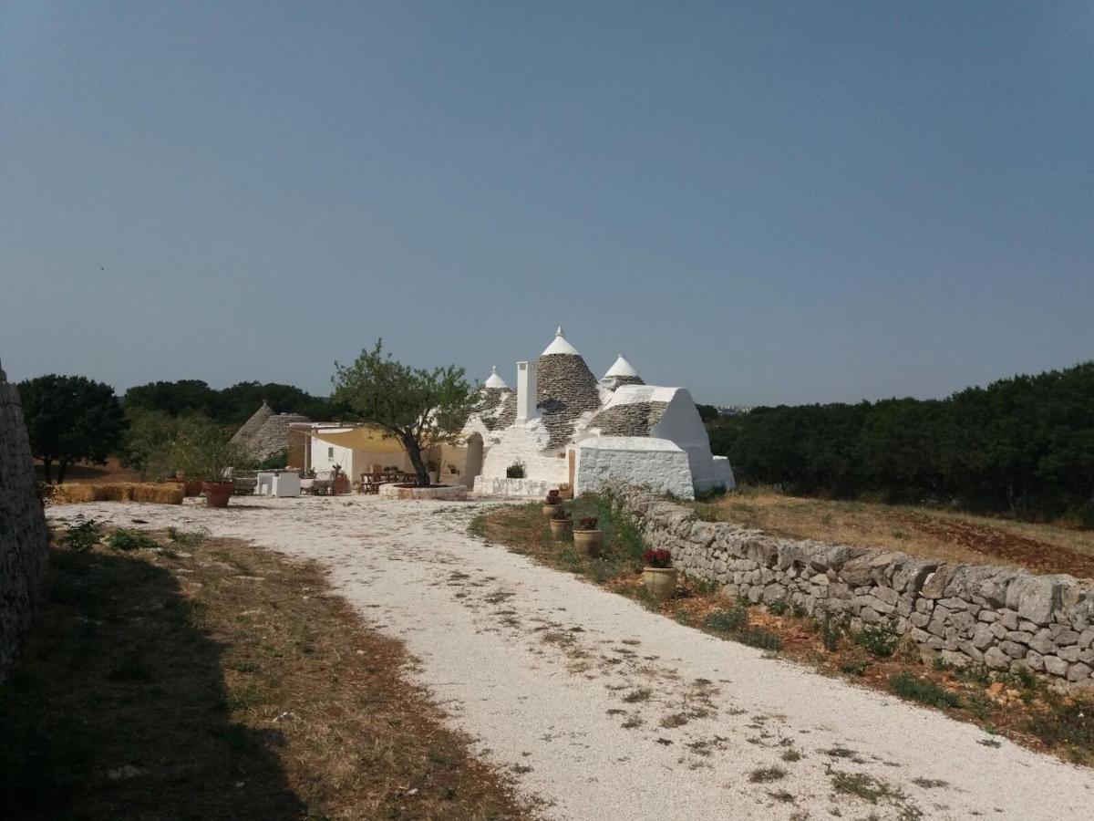 オストゥーニ Borgo Trulli 1789 Bed & Breakfast エクステリア 写真