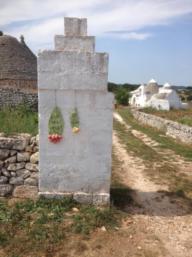 オストゥーニ Borgo Trulli 1789 Bed & Breakfast エクステリア 写真