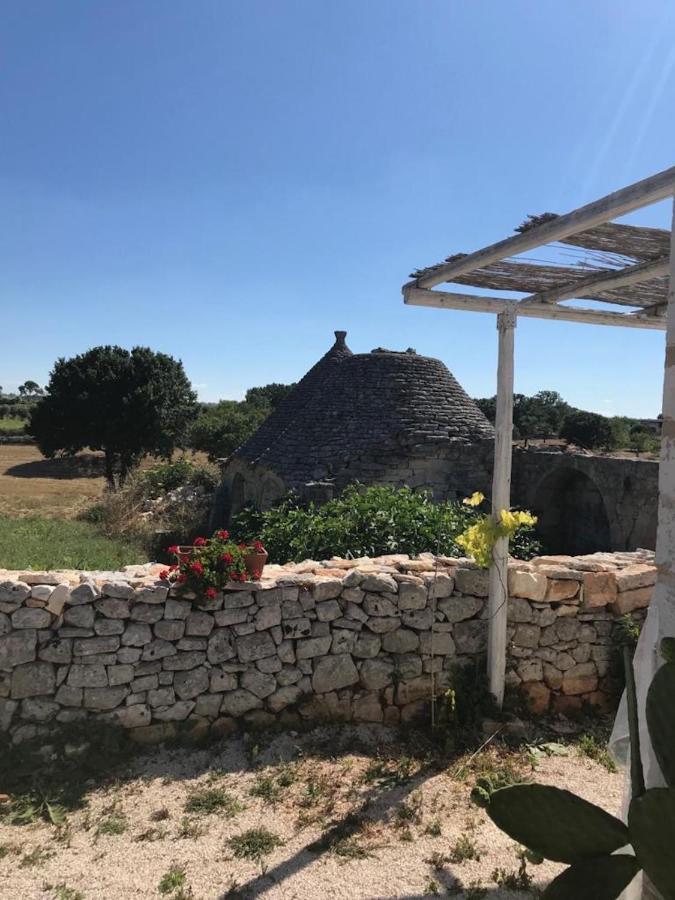 オストゥーニ Borgo Trulli 1789 Bed & Breakfast エクステリア 写真